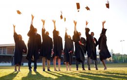 Abgeschlossene Studie zum bundesweiten Absolventenpanel 2017
