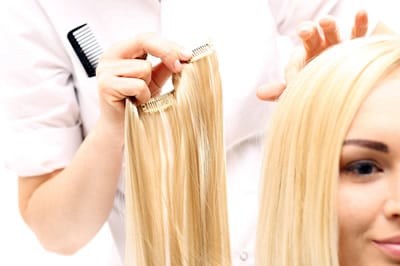 Die verschiedenen Methoden für Haarverlängerungen