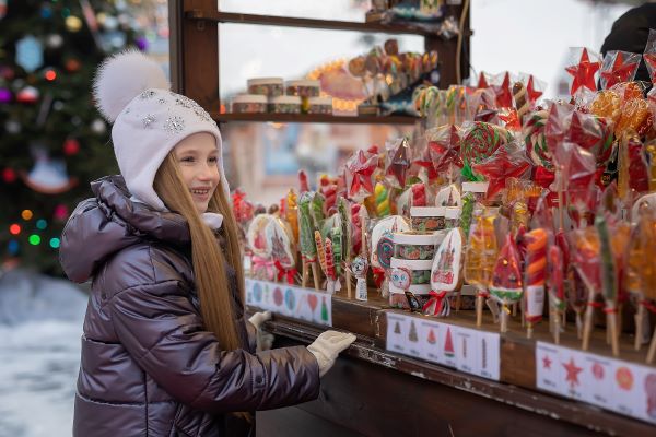 Süßigkeiten Stand am Weihnachtsmarkt in Nürnberg